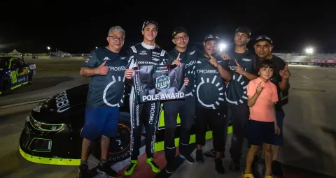 Richards se queda con la pole de la Challenge Series en la Tulum 100.