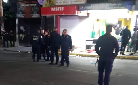Ataque armado en taquería de Álvaro Obregón deja cinco heridos.