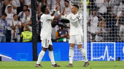 Con sufrimiento y sin convencer, Real Madrid vence al Alavés.