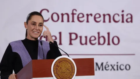 sheinbaum-conferencia del pueblo-galo cañas