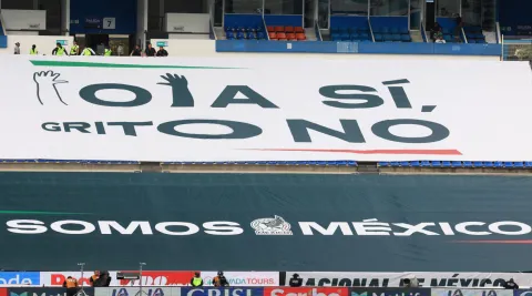 La ola sí, el grito no, campaña que promociona la FMF en el Cuauhtémoc.