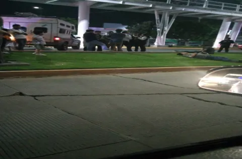 Percance vial en Puebla provoca una persecución y después una golpiza.