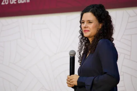 Luisa María Alcalde dice adiós a la dirigencia nacional de Morena.