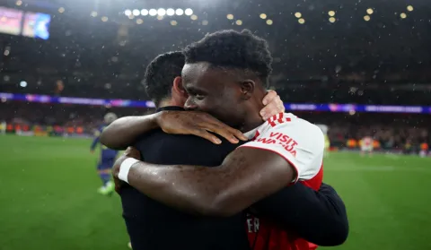 VIDEO Arsenal regresa a final de Champions League 20 años después.