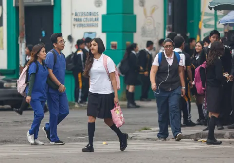Escuelas Particulares poblanas respaldan suspensión de clases hasta el 15 de julio.