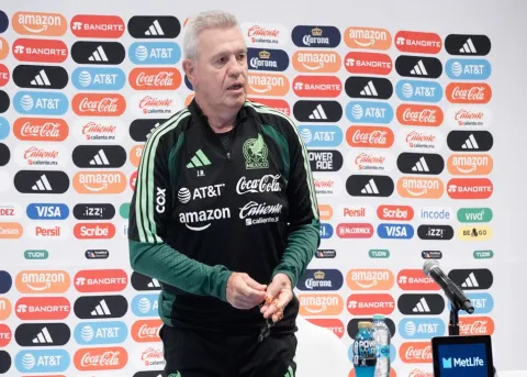 La lista del Mundial de Futbol la tengo segura: Javier Aguirre.