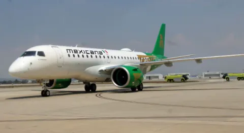 mexicana-avión-sdp