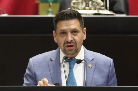 El diputado Ernesto Sánchez Rodríguez (PAN) propone reformar el artículo 449 de la Ley General de Instituciones y Procedimientos Electorales.