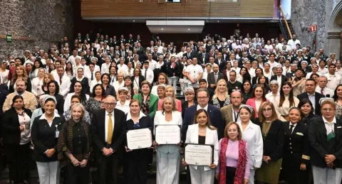 Reconocen a la enfermería como eje estratégico del Sistema de Salud.