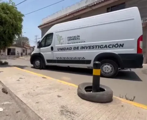 semefo-camioneta