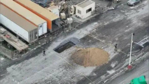Encuentran túnel clandestino de hidrocarburo en Escobedo, Nuevo León.