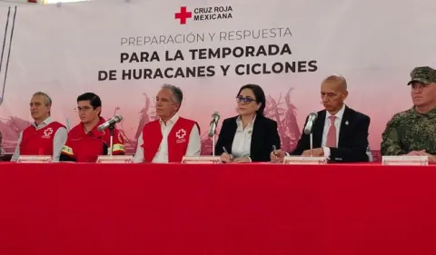 CNPC y Cruz Roja Mexicana refrendan alianza ante temporada de lluvias y ciclones 2026.
